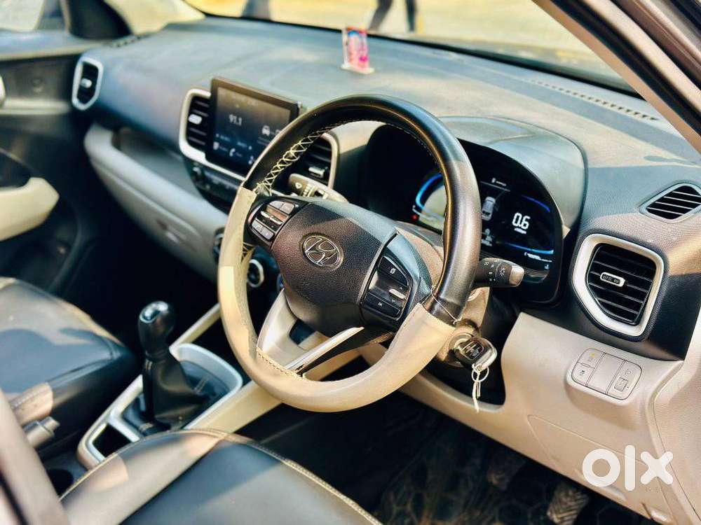Hyundai Venue S Plus Mt 1.2 Kappa, 2023, Petrol