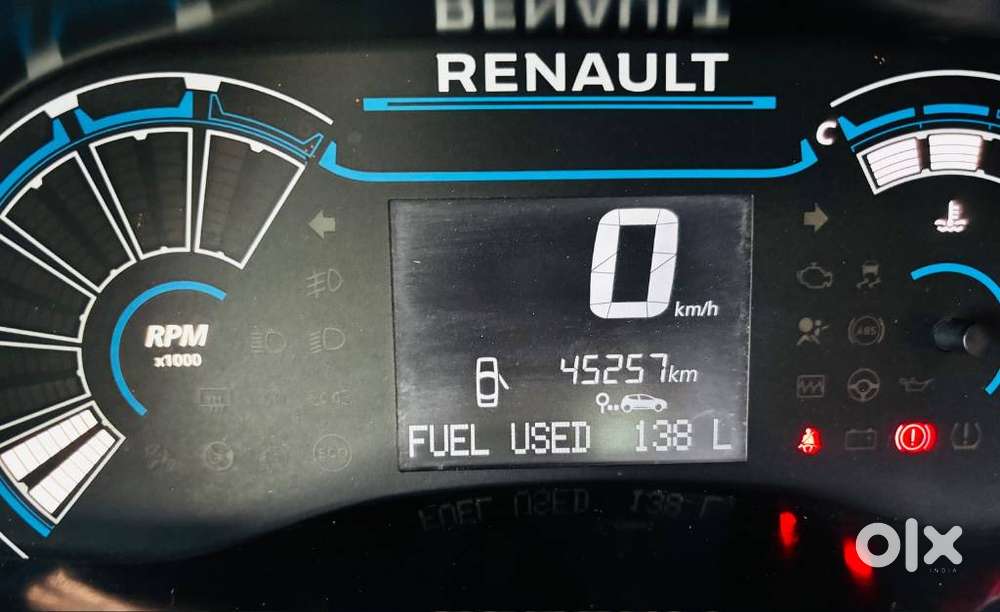 Renault Triber, 2020, Petrol