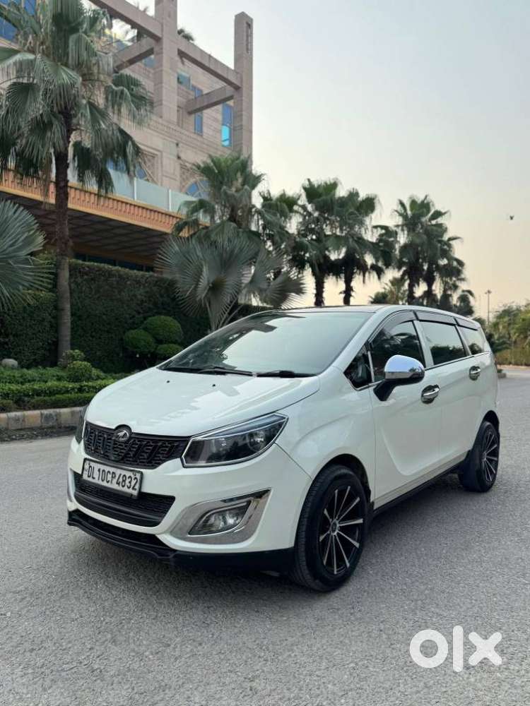 Mahindra Marazzo M6, 2021, Diesel