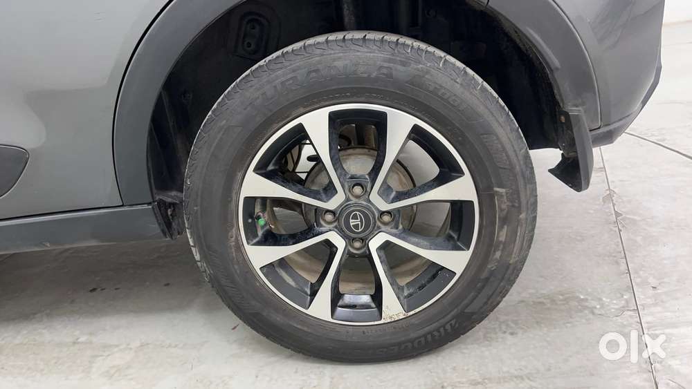 Tata Nexon 1.5 Revotorq Xza Plus S Amt, 2021, Petrol