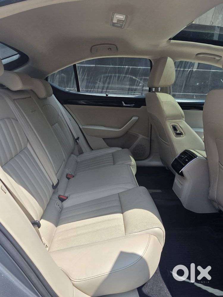 Skoda Superb Laurin And Klement 1.8, 2018, Petrol