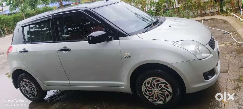 Swift Vxi Petrol 2006