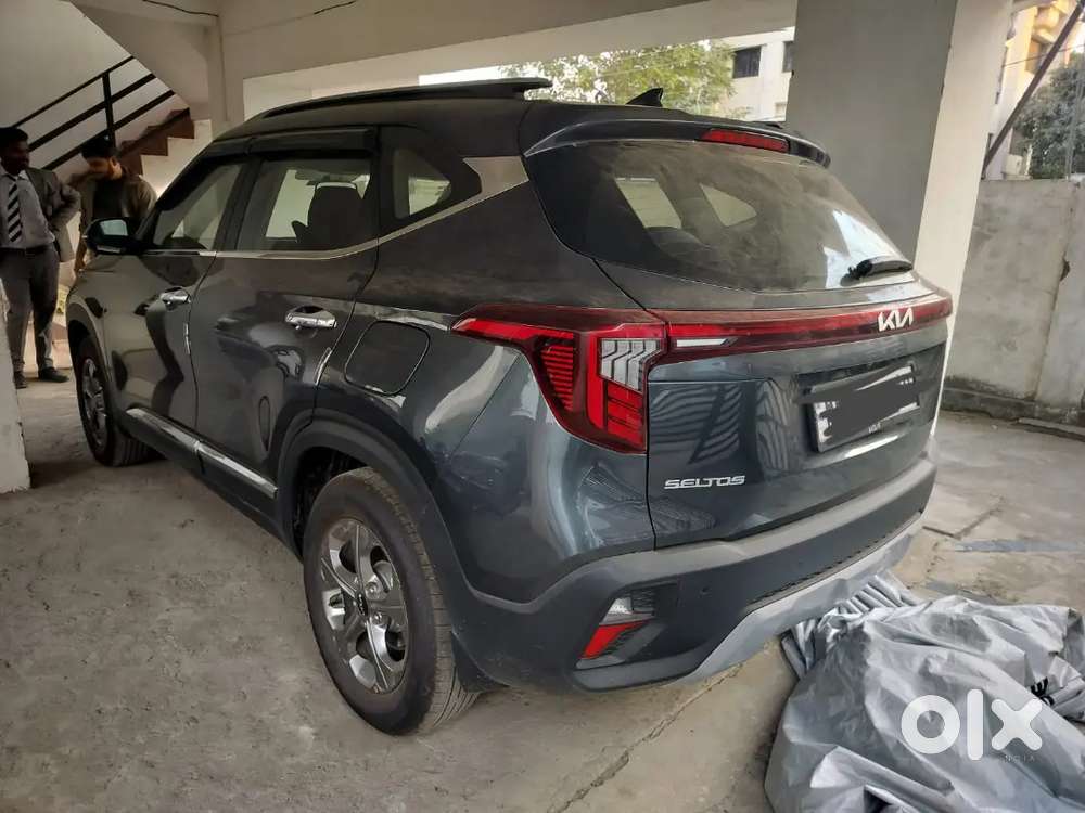 Kia Seltos 2025 Petrol Well Maintained