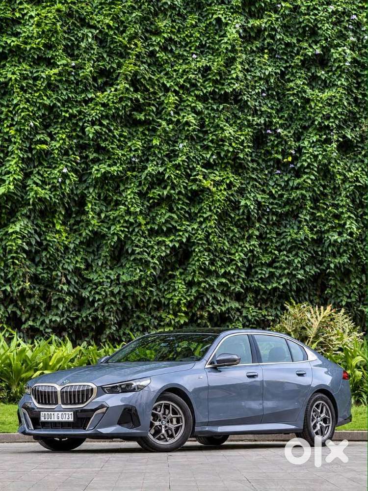 Bmw 5 Series 2.0 520i Luxury Line, 2025, Petrol