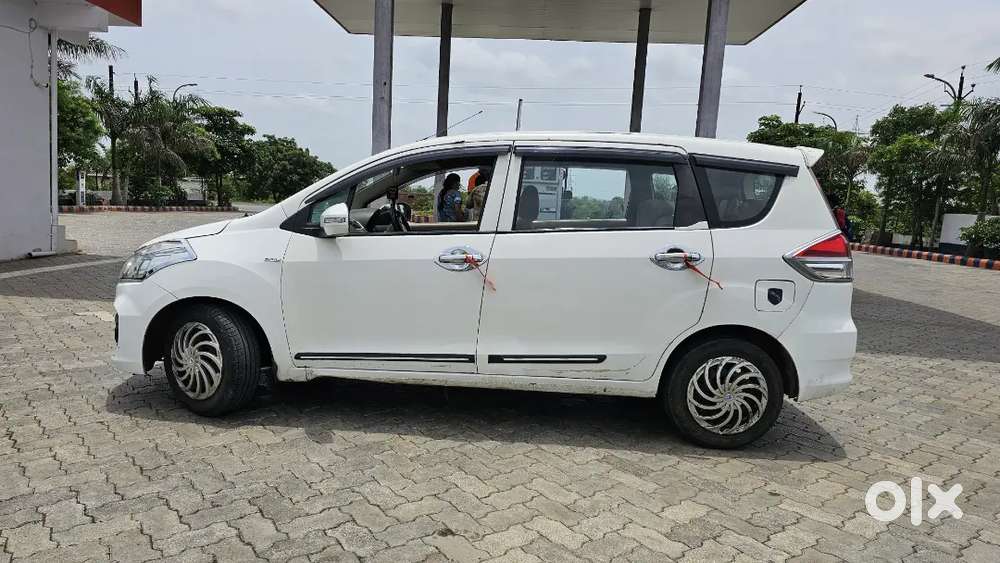 Maruti Suzuki Ertiga 2014 Diesel 200000 Km Driven
