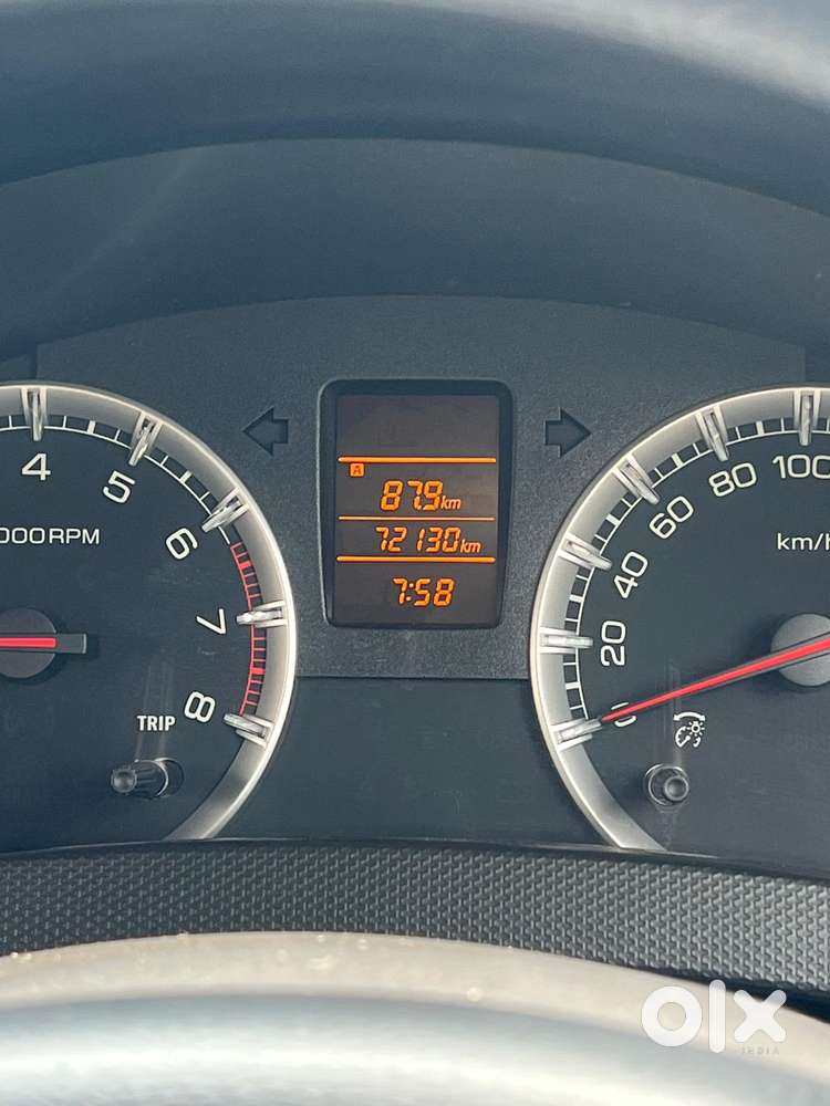 Maruti Suzuki Swift Vxi + Manual, 2015, Petrol