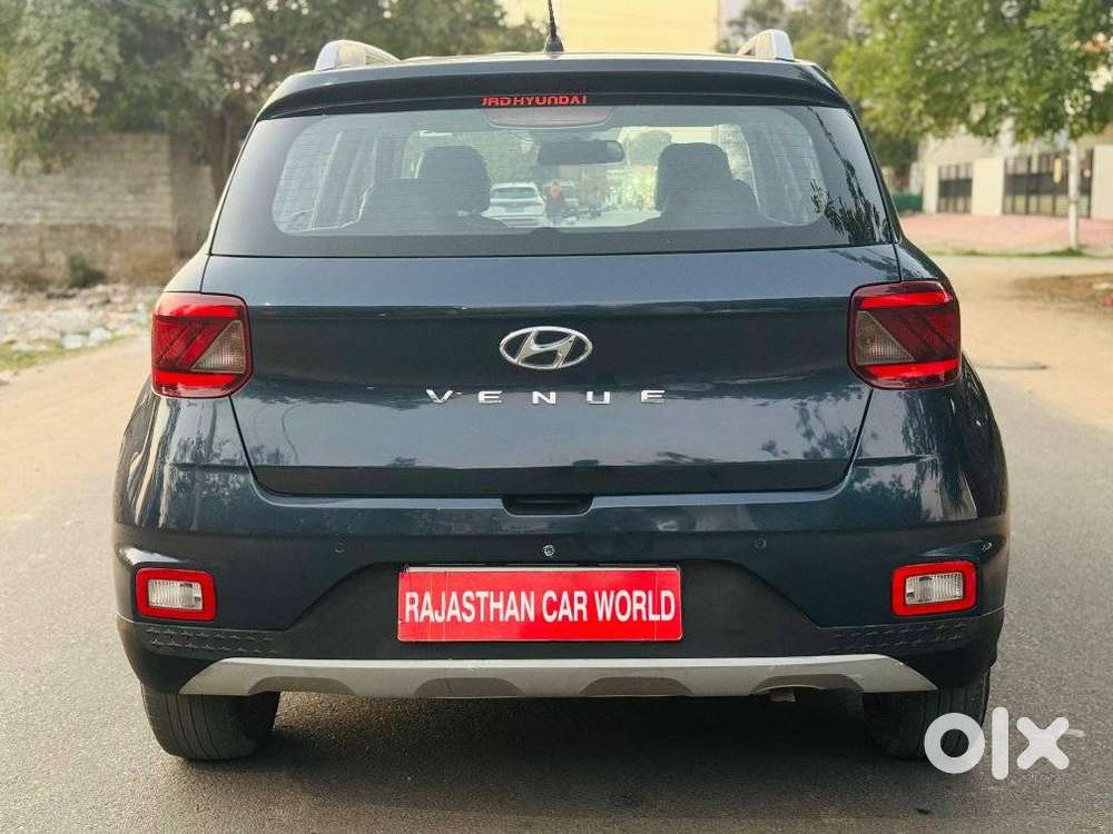 Hyundai Venue, 2021, Cng & Hybrids