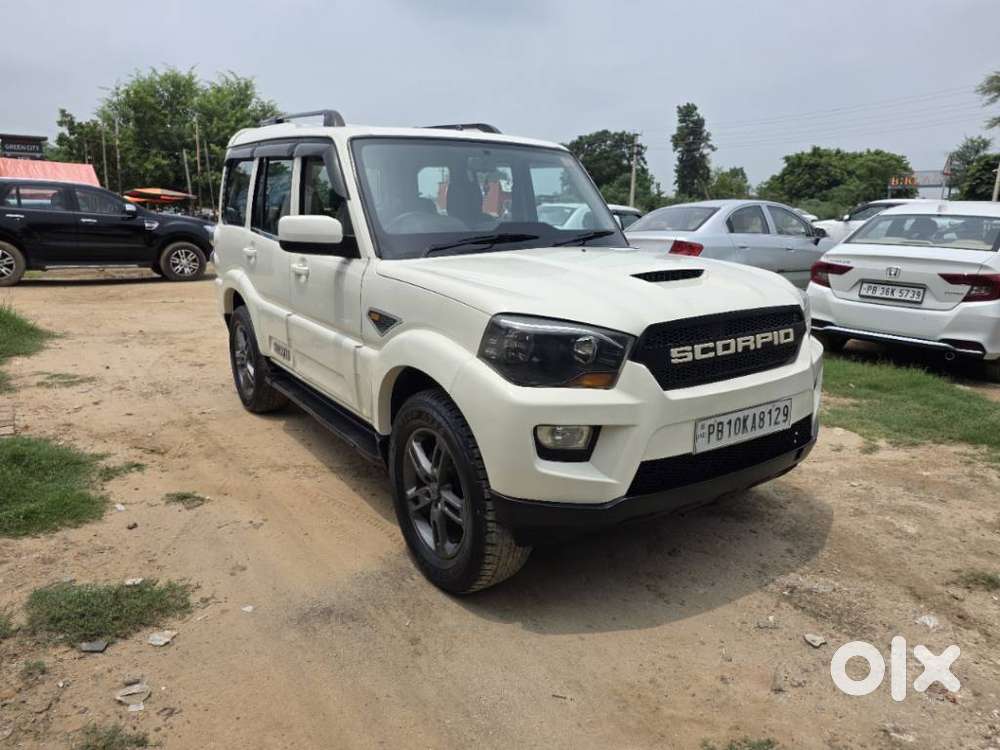 Mahindra Scorpio S6 Plus, 2015, Diesel