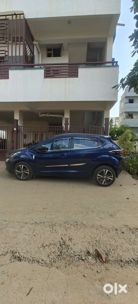 Tata Altroz Xz, 2023, Petrol