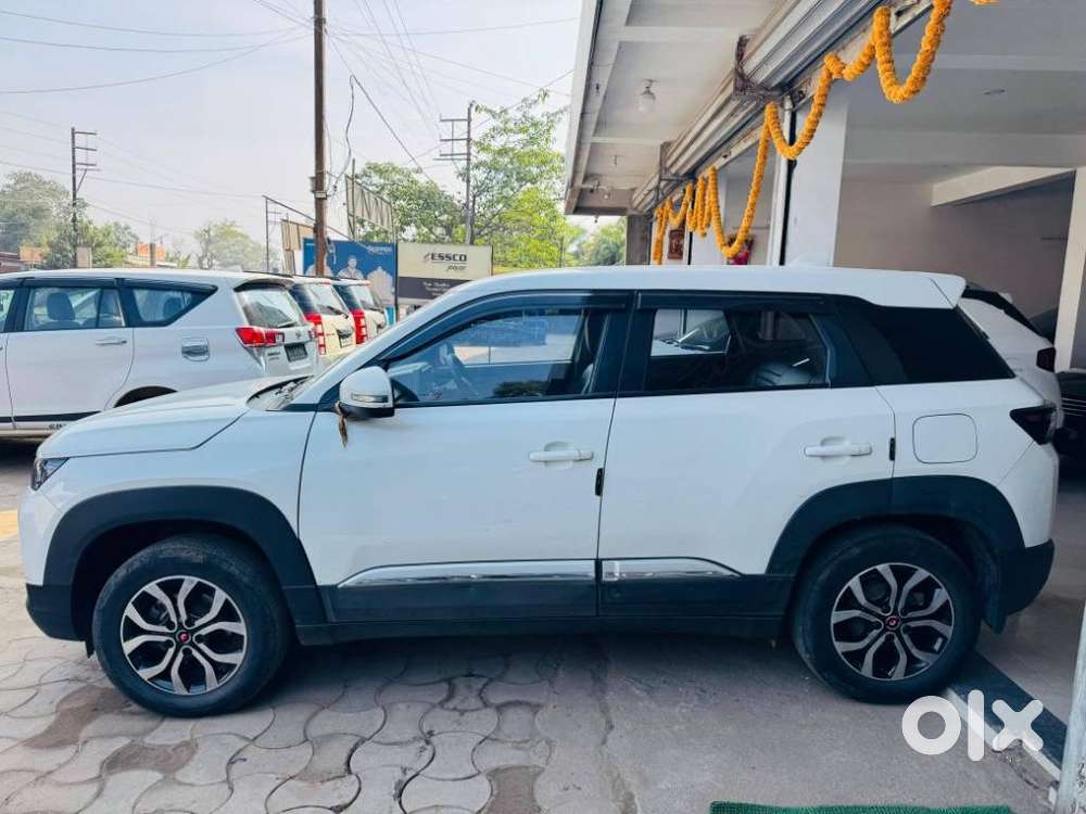 Maruti Suzuki Brezza 1.5 Lxi Smart Hybrid, 2022, Petrol