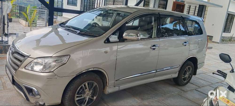 Toyota Innova Diesel 2016
