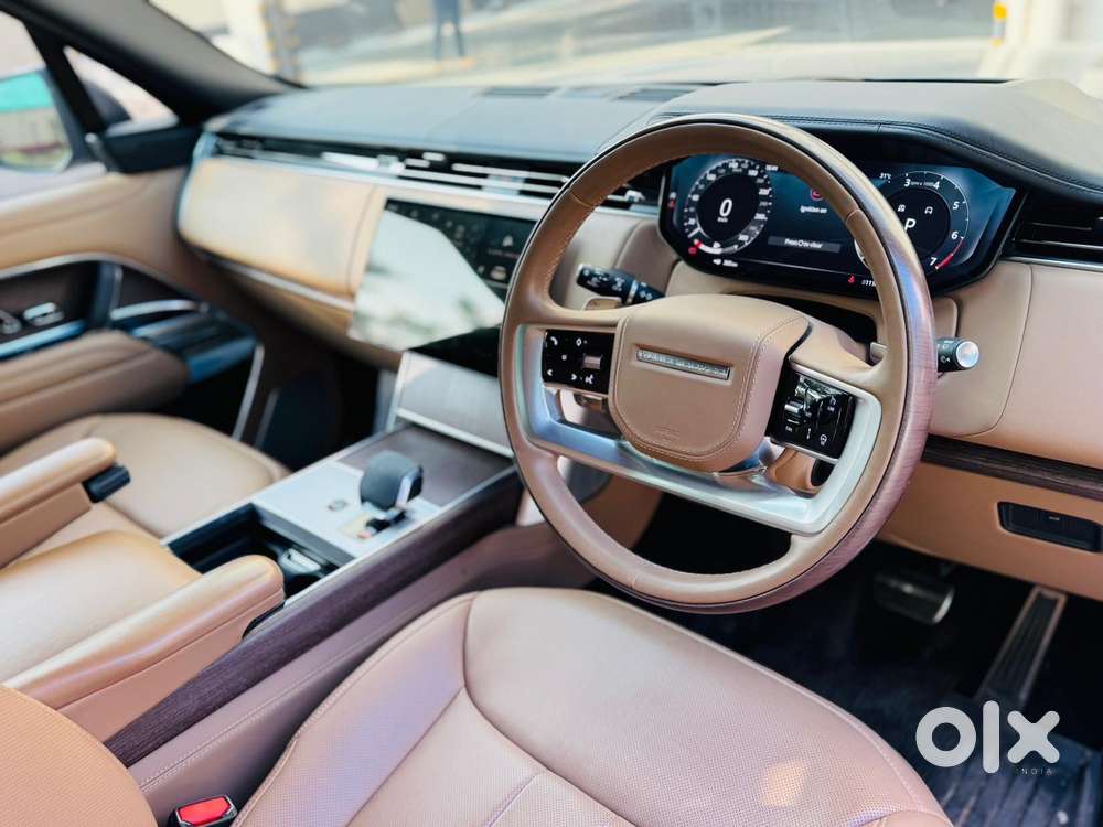 Land Rover Range Autobiography Lwb 3.0 Petrol 7 Str, 2024, Petrol