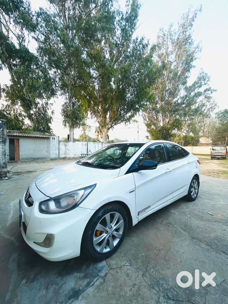 Hyundai Fluidic Verna 2012 Cng & Hybrids 62000 Km Driven
