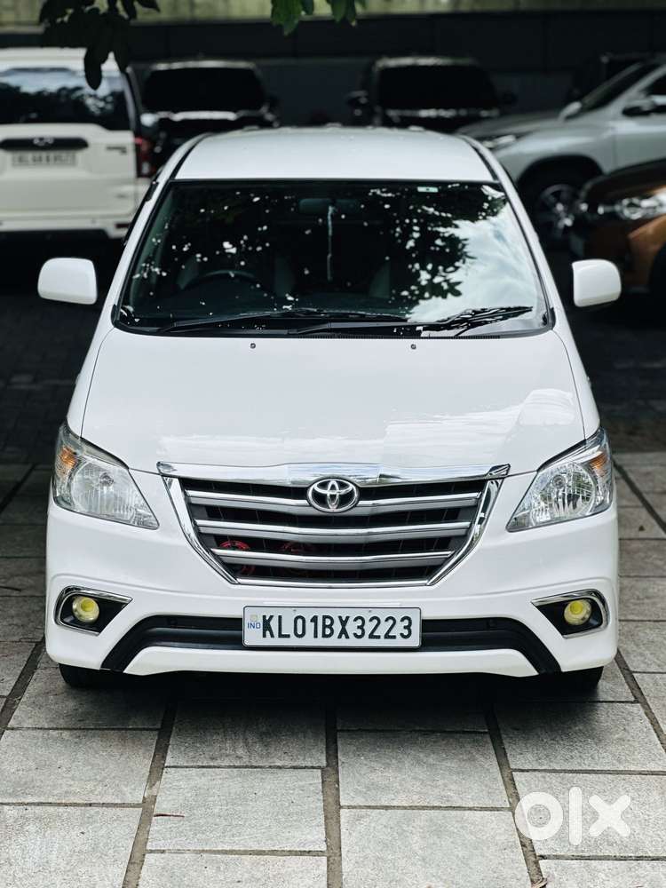 Toyota Innova 2.5 Gx 7 Seater Limited Edition, 2016, Diesel