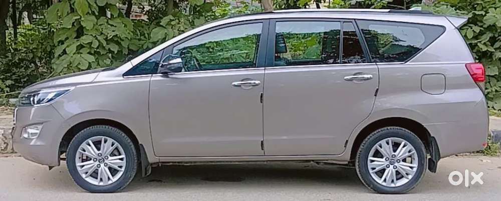 Toyota Innova 2018 Diesel 54000 Km Drive