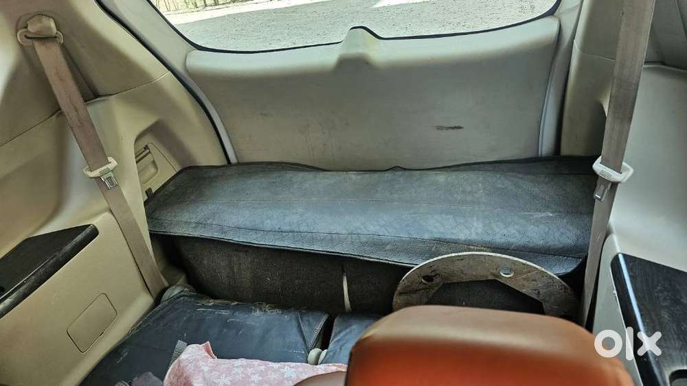 Maruti Suzuki Ertiga Vxi (o) Cng, 2022, Cng & Hybrids