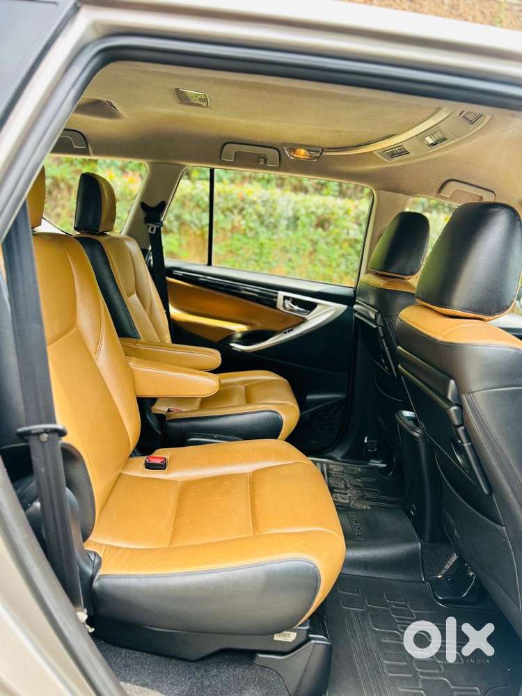 Toyota Innova Crysta 2.4 Vx Mt, 2019, Diesel