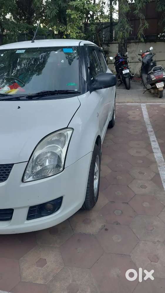 Maruti Suzuki Swift 2010