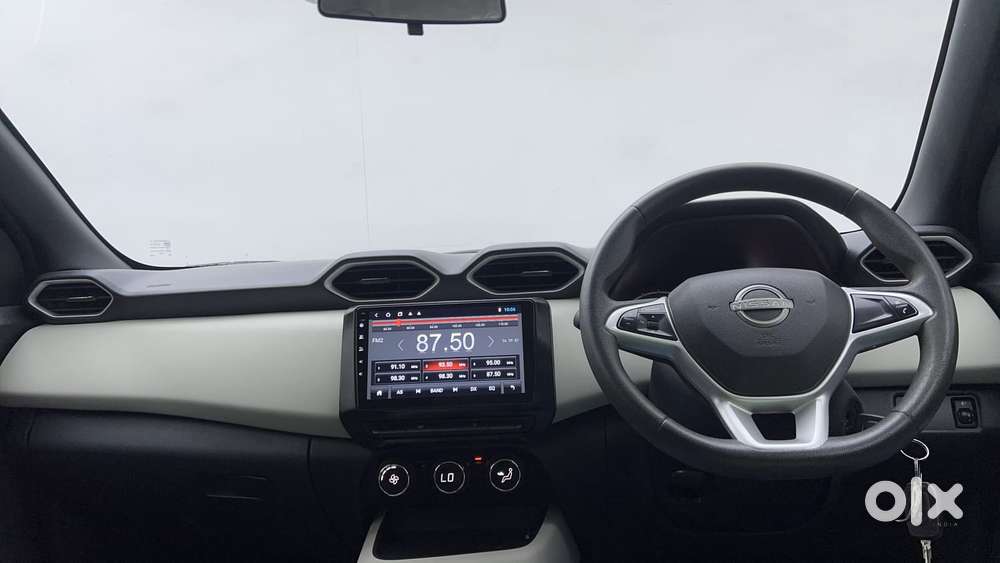 Nissan Magnite 1.0 Xv Executive, 2021, Petrol