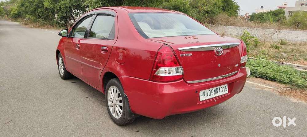 Toyota Etios Vx Limited Edition, 2015, Petrol