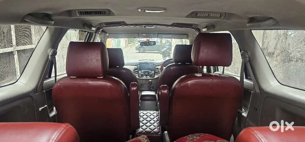 Well Maintain Car 70 % Tyre, Led Tube Light