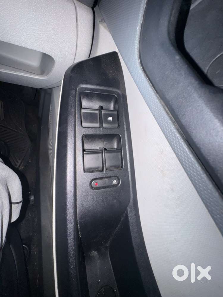 Tata Tiago 2025 Petrol