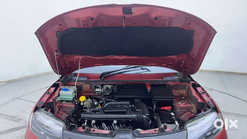 Renault Kwid 1.0 Climber (o) Dual Tone, 2024, Petrol