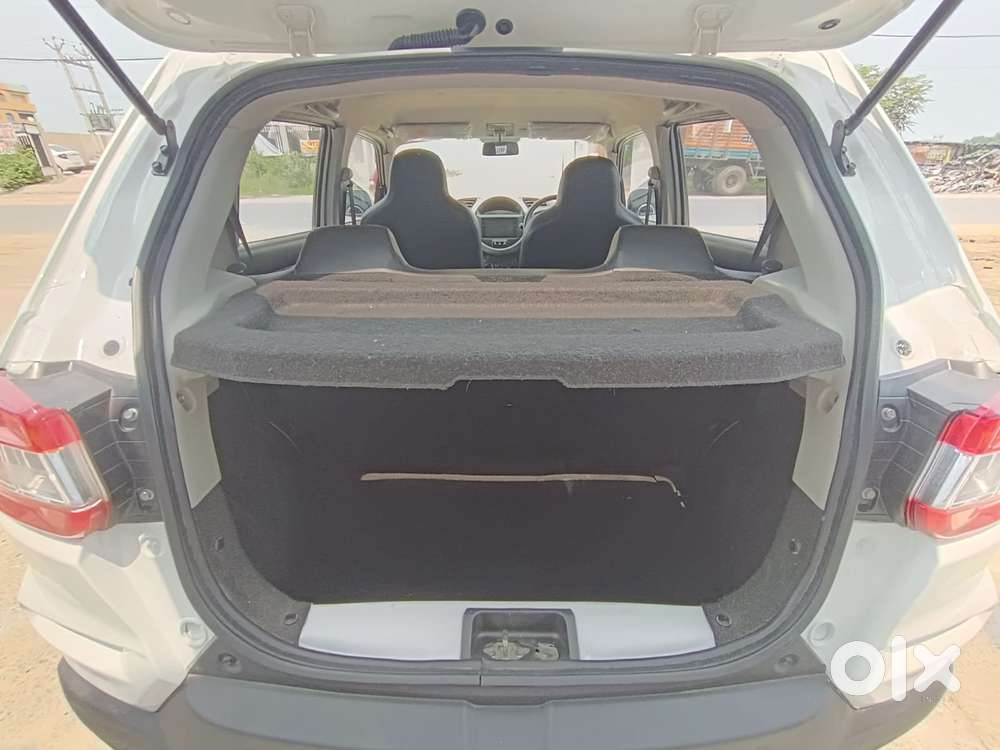 Maruti Suzuki S-presso Vxi Opt, 2024, Petrol