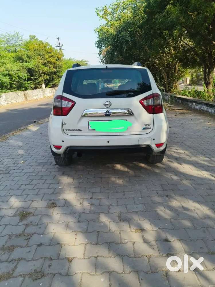 Nissan Terrano 1.5 Limited 2014