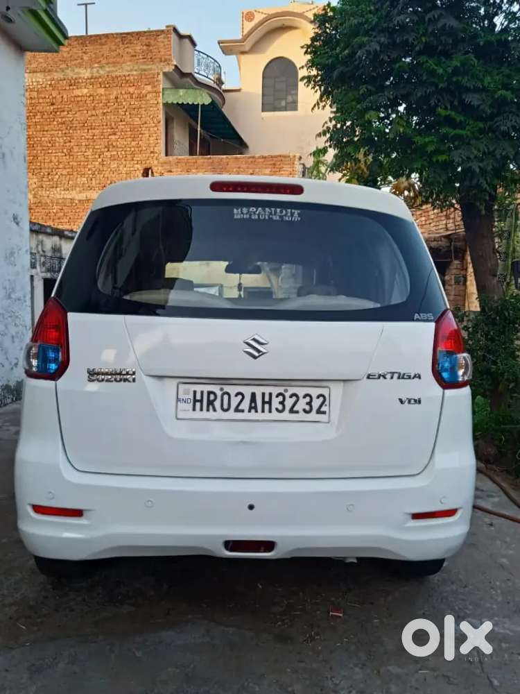 Maruti Suzuki Ertiga 7 Seater With Diesel Unique 3232 Number