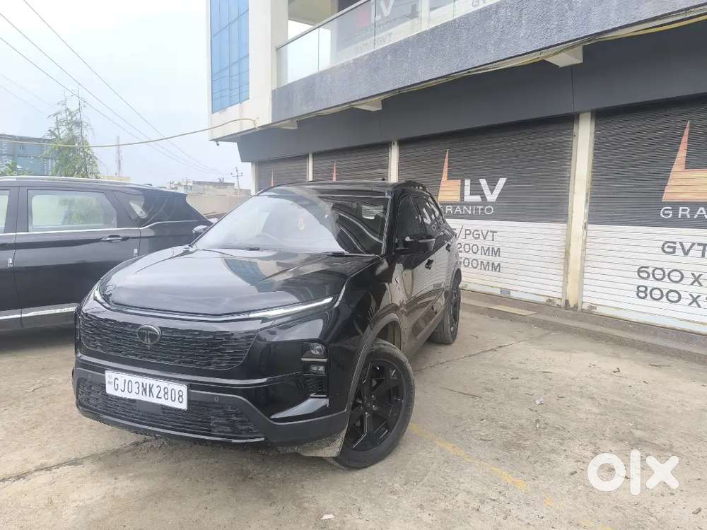 Tata Safari Accomplished Plus 6 Str Dark Addition 2024