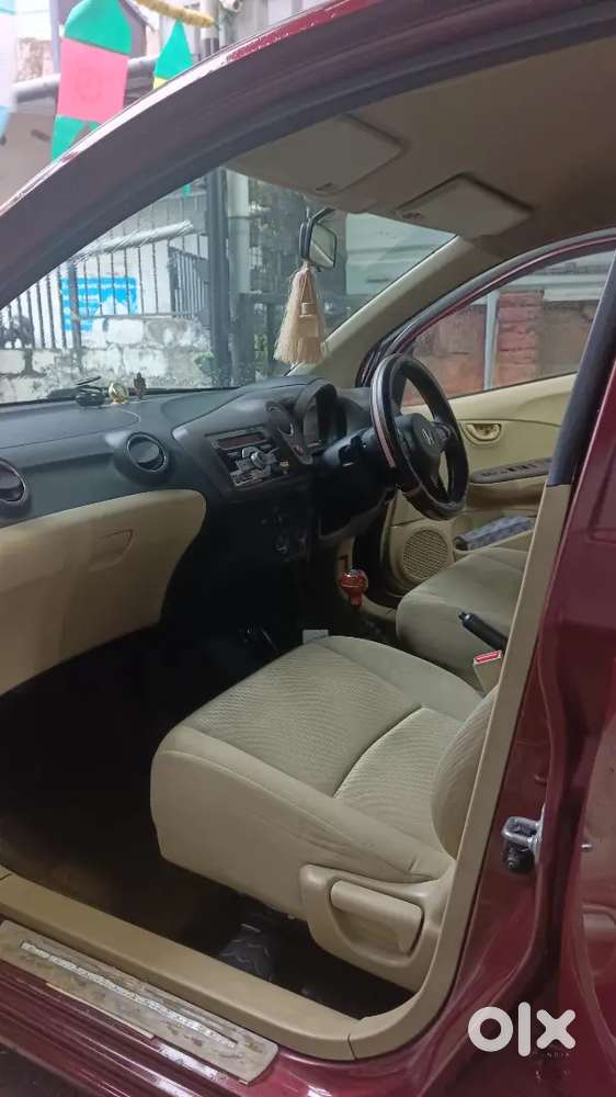 Honda Amaze 1.5 S 2013. No Accident History,good Interiors. 20+millage