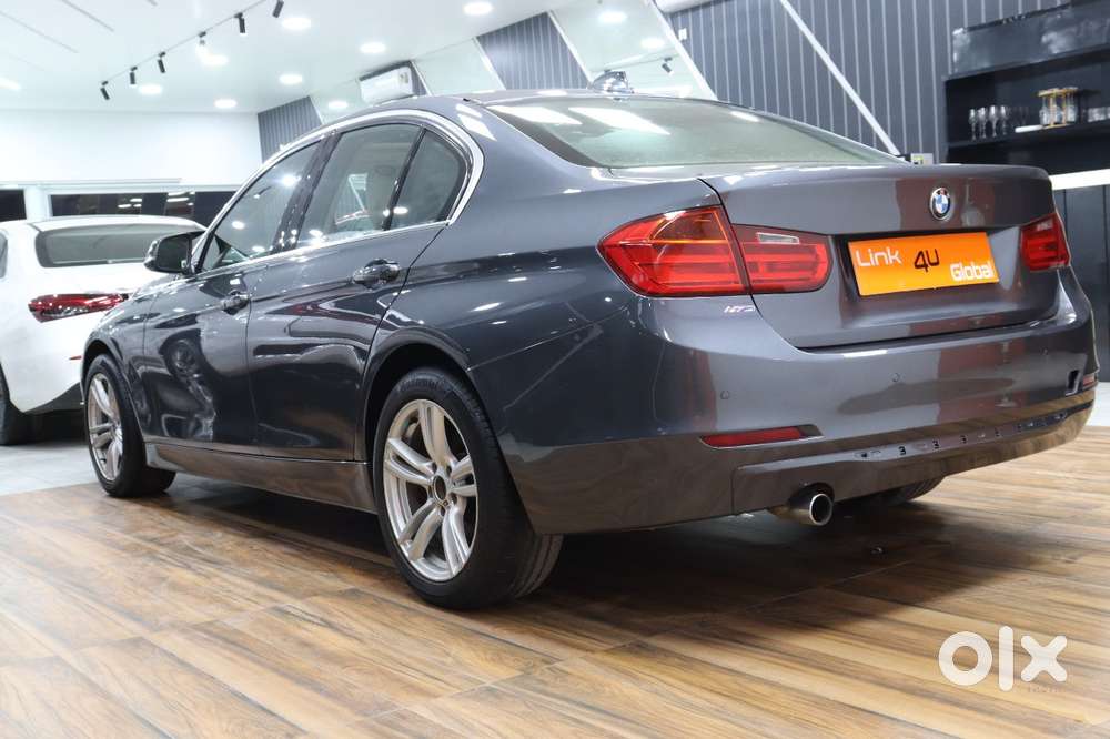 Bmw 3 Series 2.0 320d Luxury Line, 2012