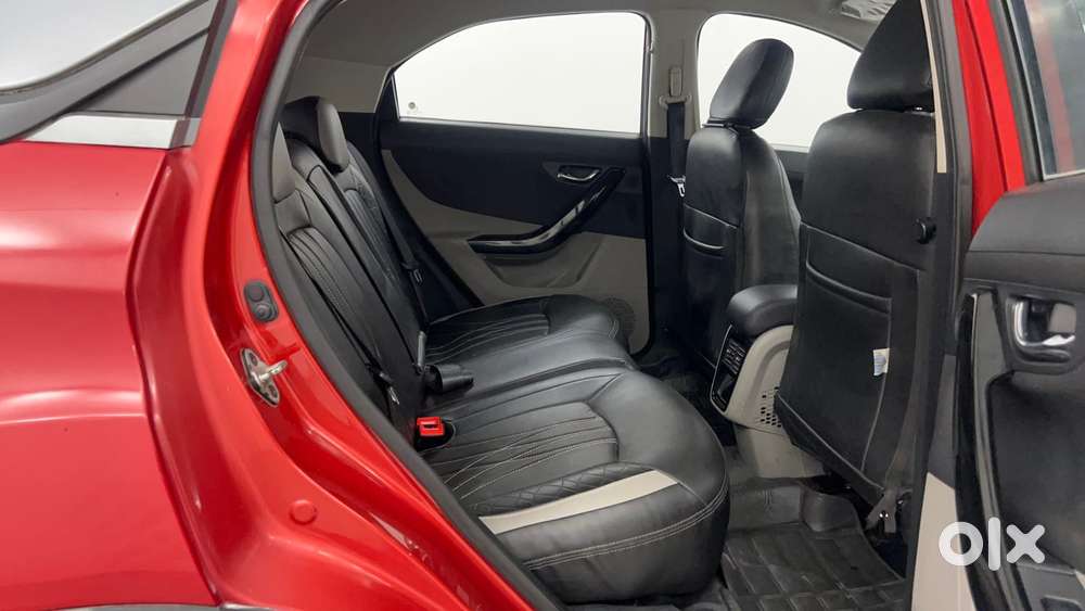 Tata Nexon 1.2 Revotron Xza Plus (o) Dual Tone, 2019, Diesel