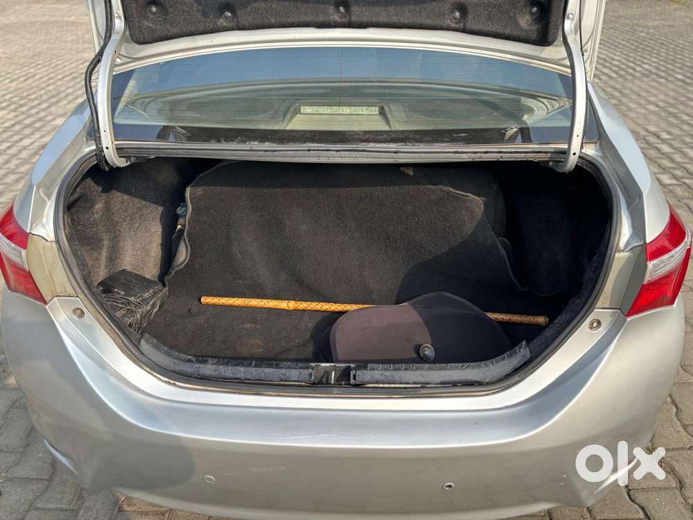 Toyota Corolla Altis Vl At, 2016, Cng & Hybrids