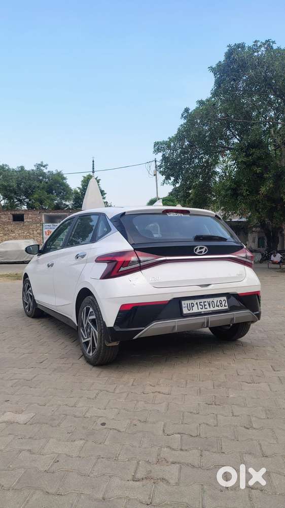 Hyundai I20 Asta (o) 1.2 Mt, 2025, Petrol