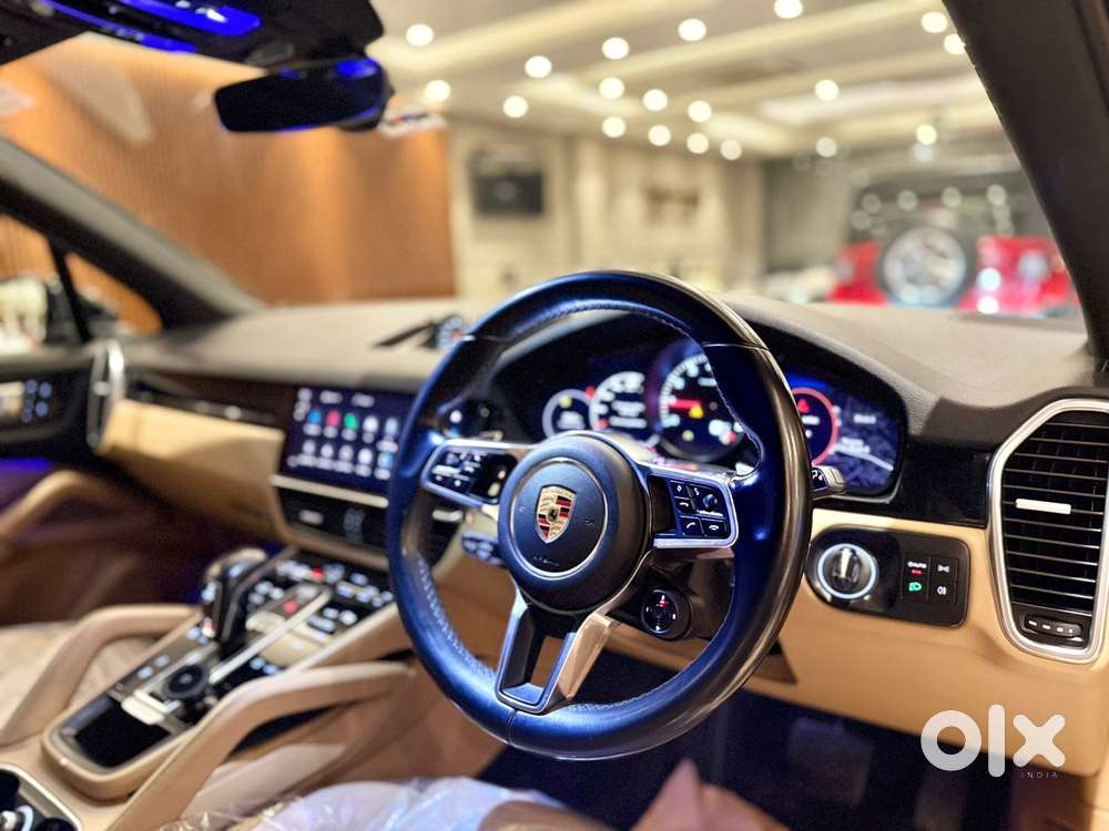 Porsche Cayenne Base, 2023, Petrol