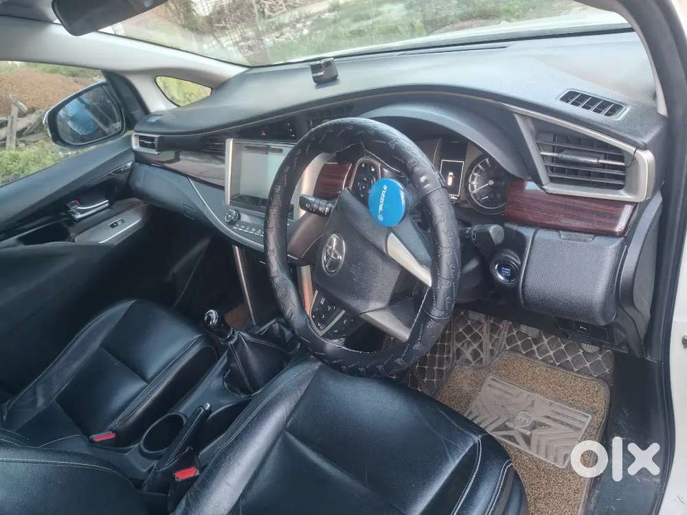Ist Owner Colore White 2.4 Z Tyre Condition 2 New Tyre Batry New