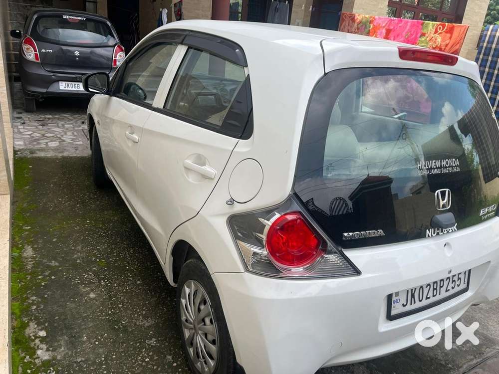 Honda Brio 2016 Petrol Well Maintained