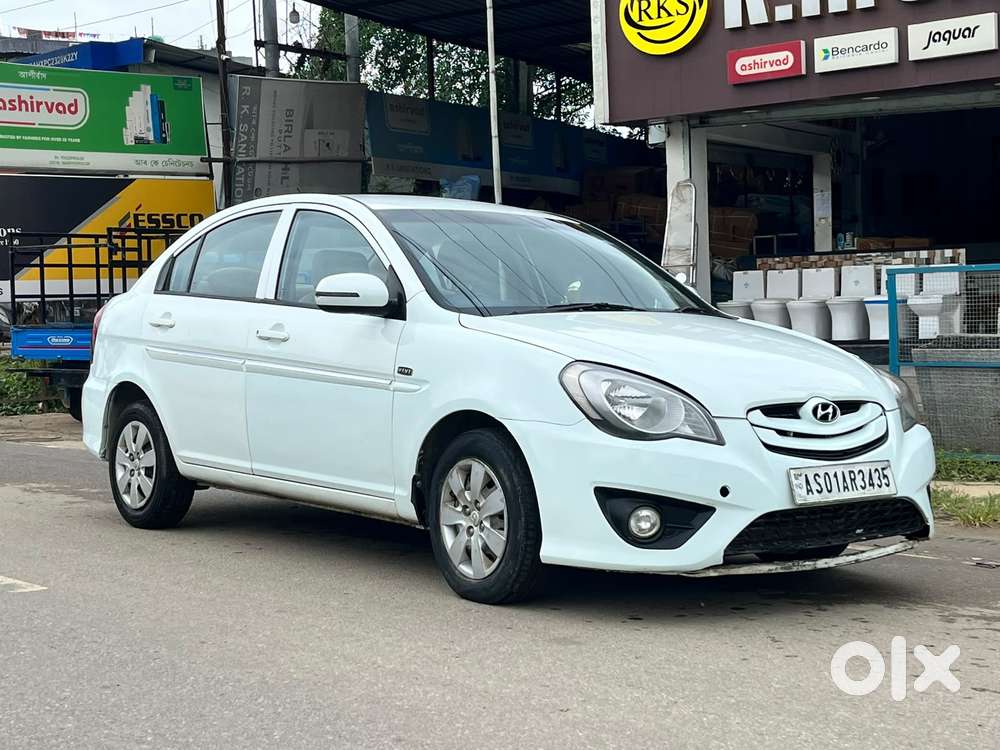 Hyundai Verna Transform 1.6 Vtvt, 2011, Petrol