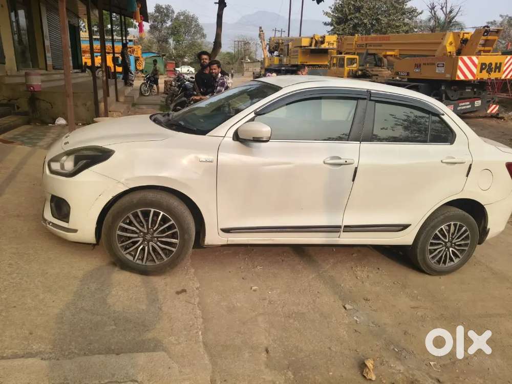 Maruti Suzuki Swift Dzire 2017 Diesel 109919 Km Driven