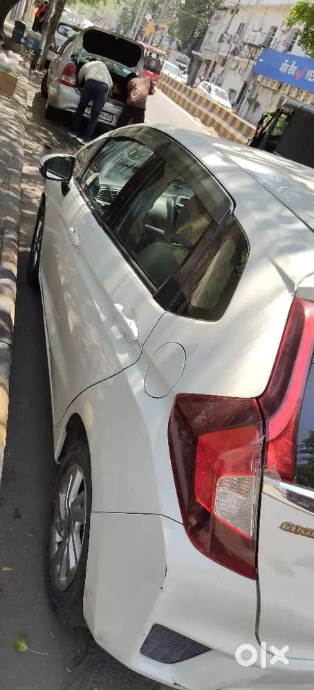 Honda Jazz 2016 Diesel 120000 Km Driven