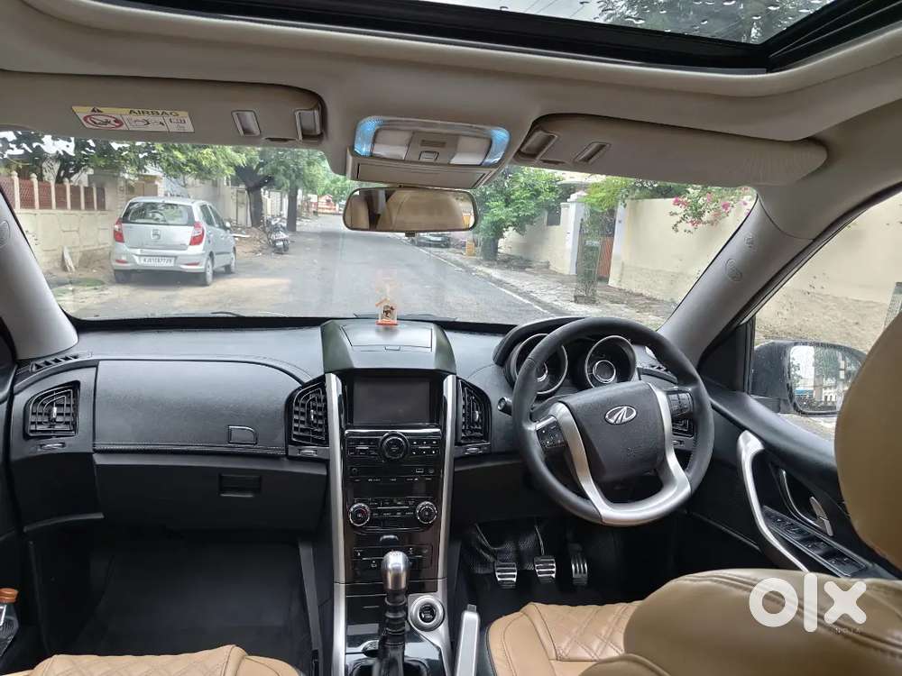 Mahindra Xuv500 2.2 W11 2019
