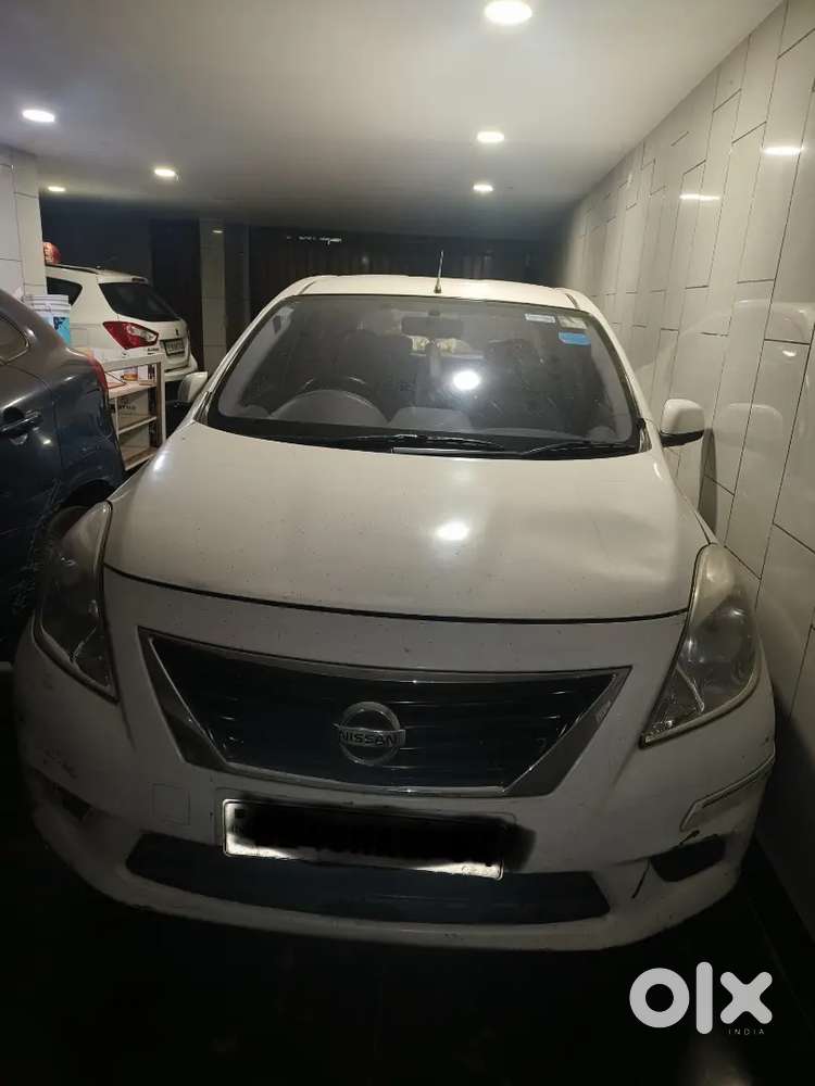 Nissan Sunny Petrol 2011