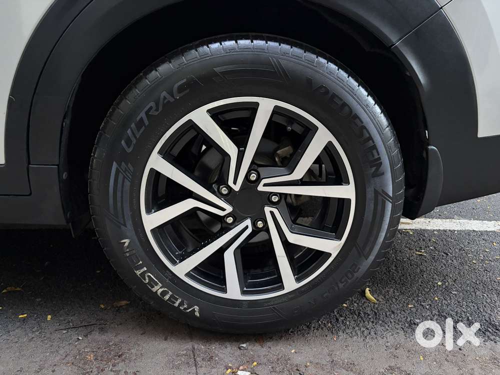 Kia Carens 1.5 Prestige 7 Str, 2023, Petrol