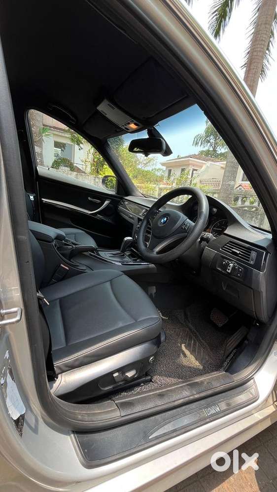 Bmw 3 Series 2011 Petrol 23000 Km Driven