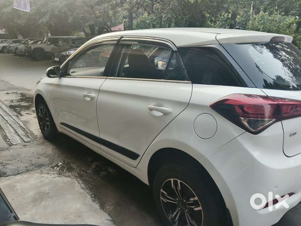 Hyundai Elite I20 [ ] 1.2 Sportz, 2016, Petrol