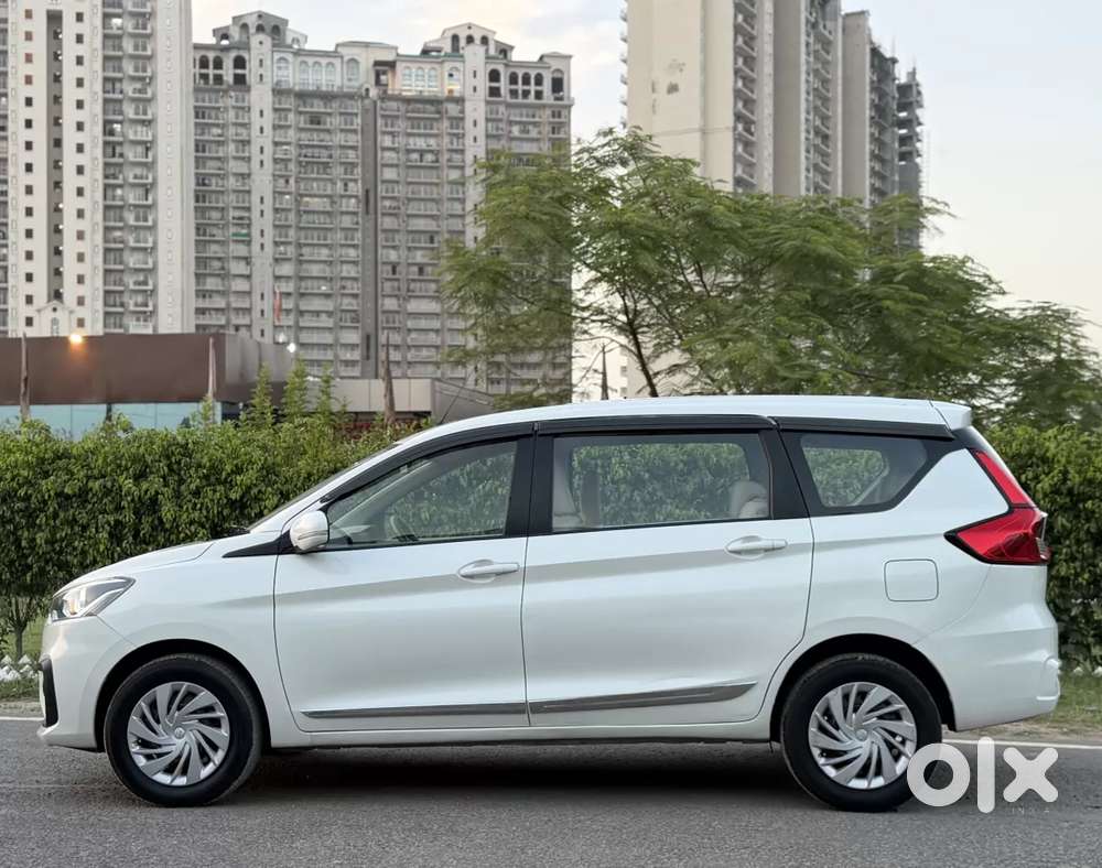 Maruti Suzuki Ertiga 2012-2015 Vxi Cng, 2021, Cng & Hybrids