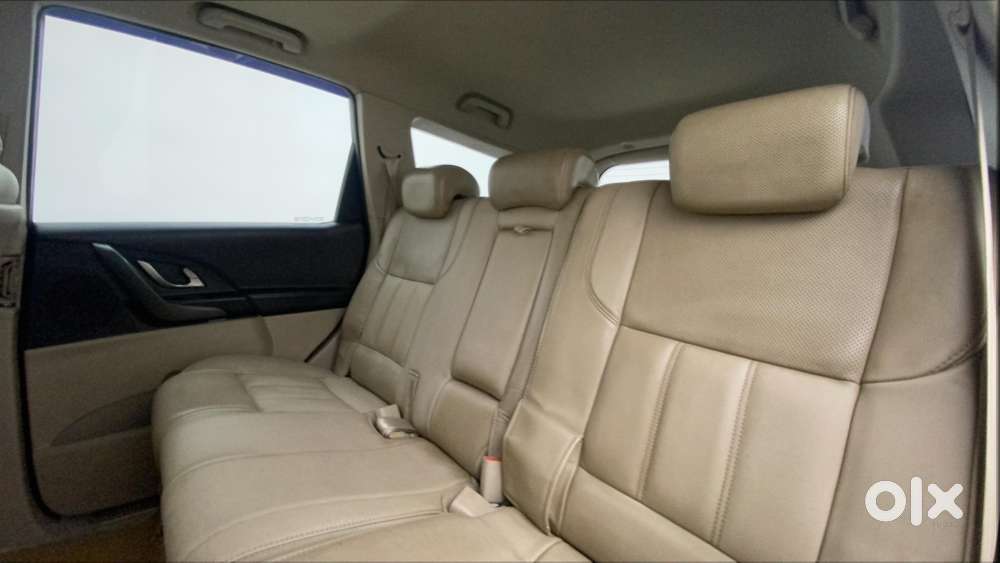 Mahindra Xuv500 W10 At, 2018, Diesel