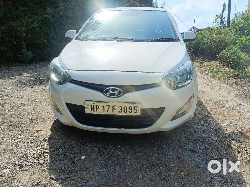Hyundai I20 Sportz 2014 -2013 Last December Registration